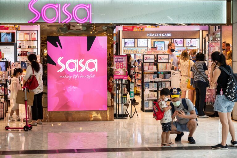 Sasa 莎莎、卓悅、ColourMix 上架完整指南 2026：美容零售上架費用及流程